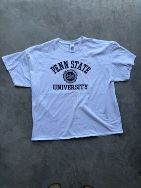 Men’s XXL Penn State University Coat of Arms  T Shirt